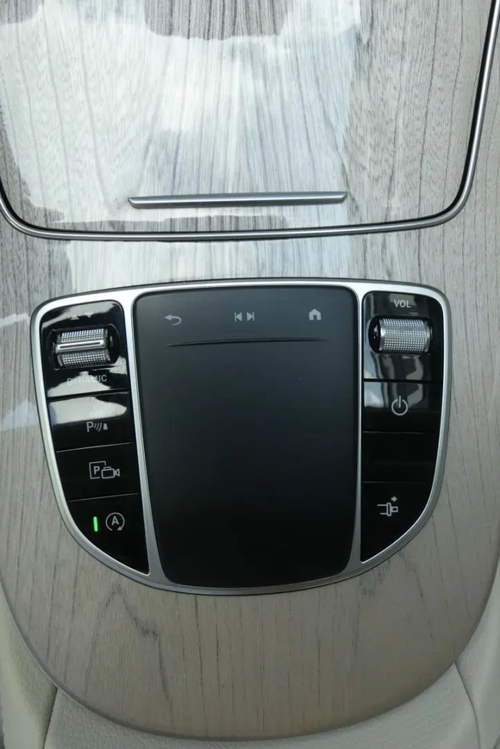 E 200 Coupe Avantgarde*Kamera*19