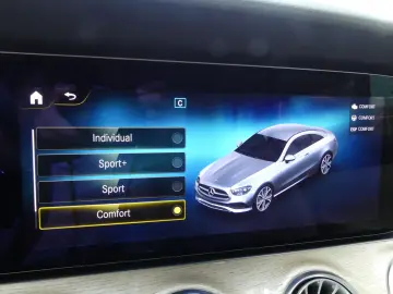 E 200 Coupe Avantgarde*Kamera*19