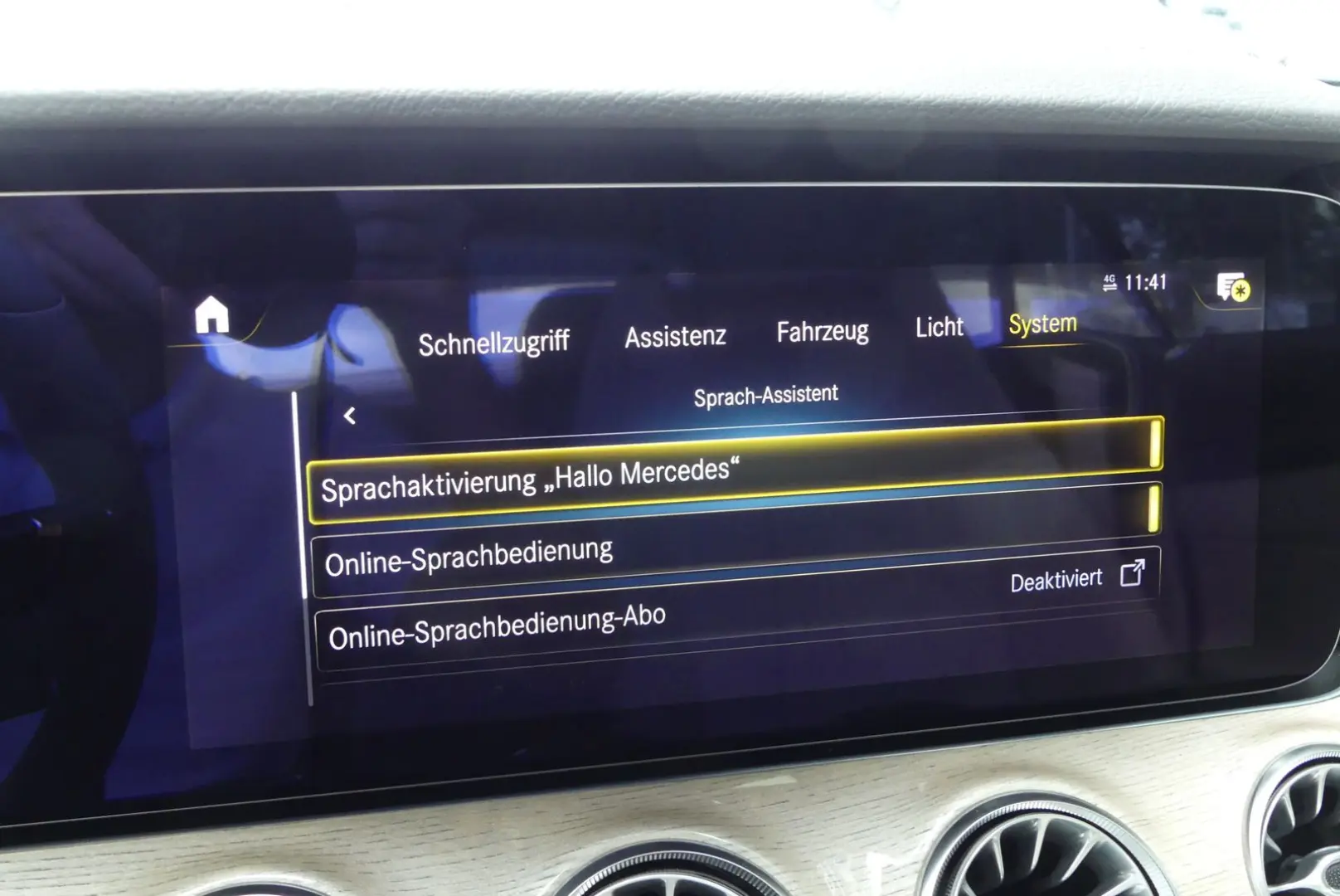 E 200 Coupe Avantgarde*Kamera*19