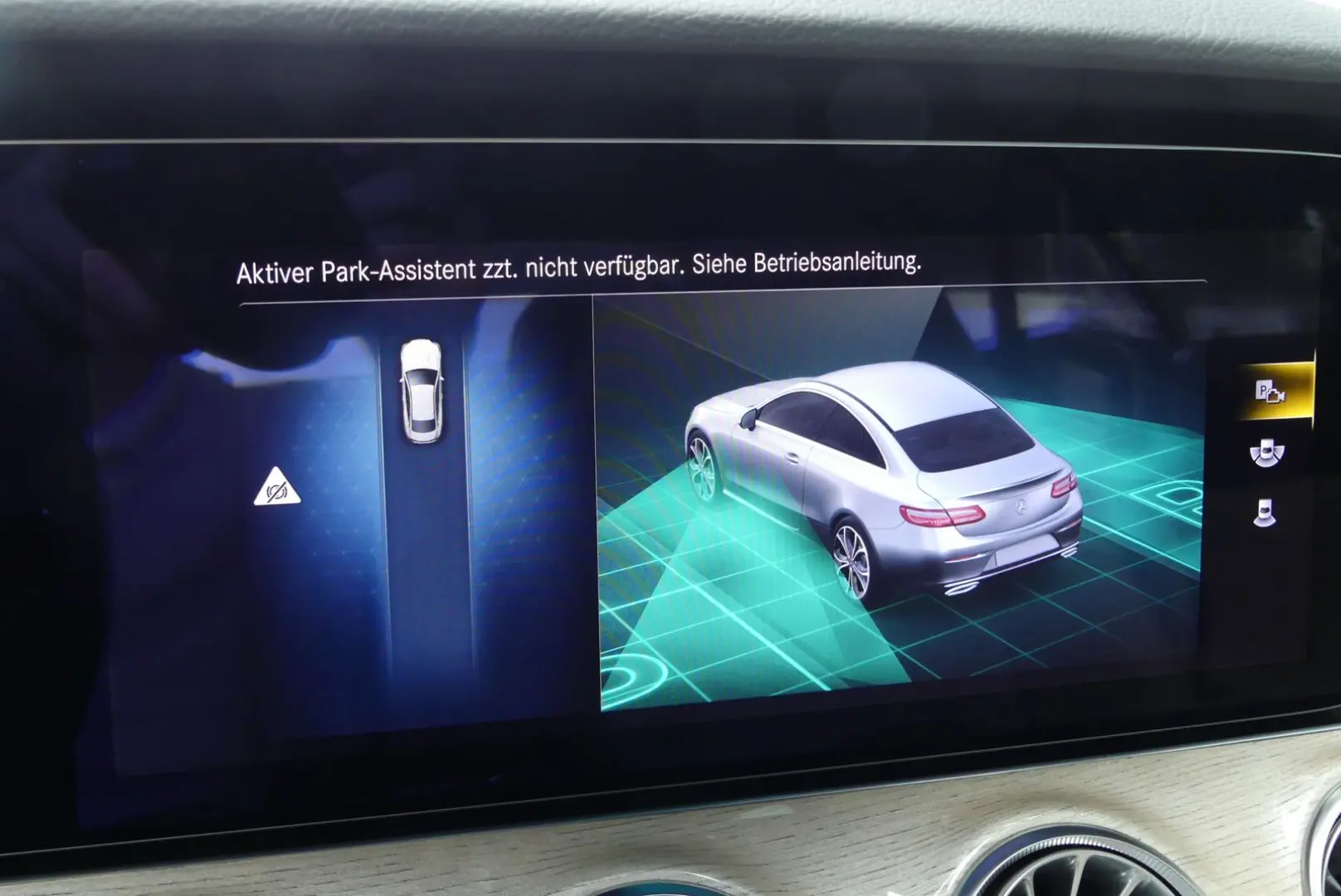 E 200 Coupe Avantgarde*Kamera*19