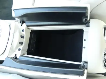 E 200 Coupe Avantgarde*Kamera*19