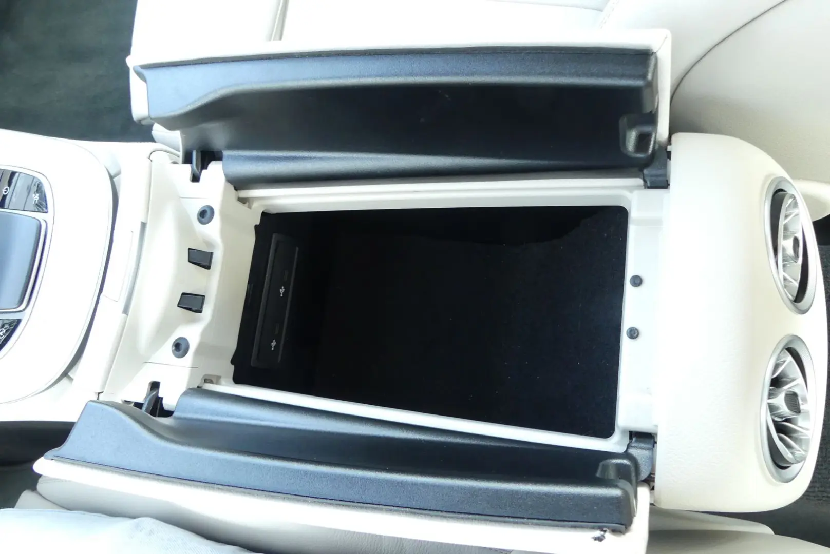 E 200 Coupe Avantgarde*Kamera*19