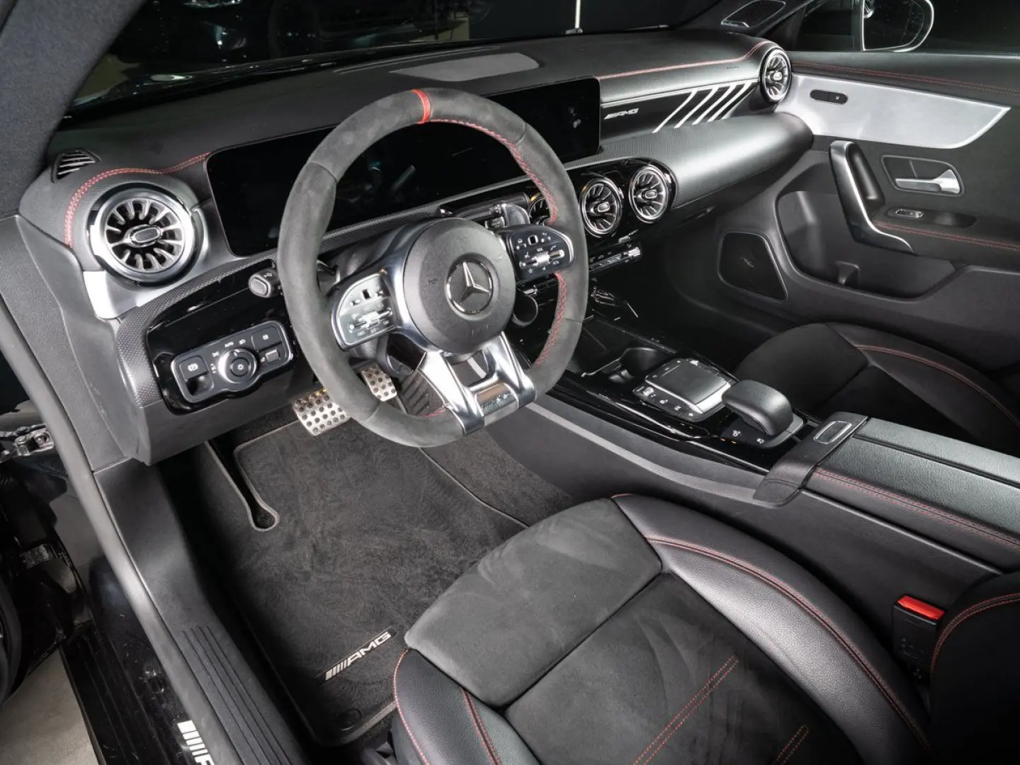 AMG CLA 45 4Matic *PANO*BURMESTER*MULTIBEAM*