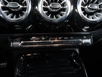 AMG CLA 45 4Matic *PANO*BURMESTER*MULTIBEAM*