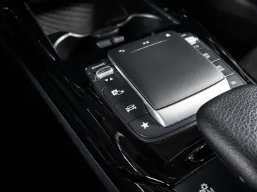 AMG CLA 45 4Matic *PANO*BURMESTER*MULTIBEAM*