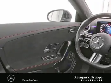CLA 180 Coupé AMG Line/+Navi+Keyless-Go+Styling