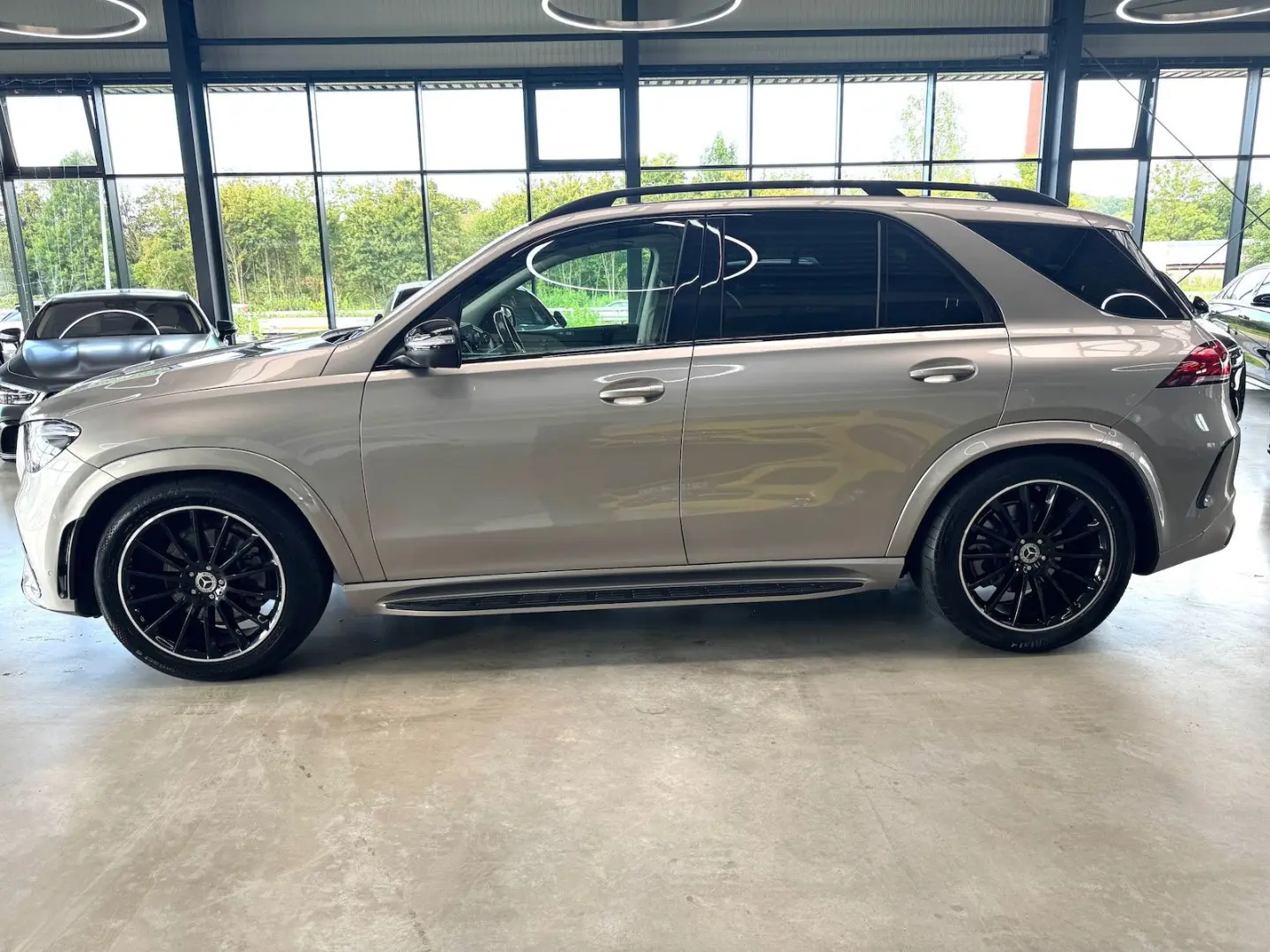 GLE 400 d 4M AMG Night DISTRONIC+ Pano 360° AHK 