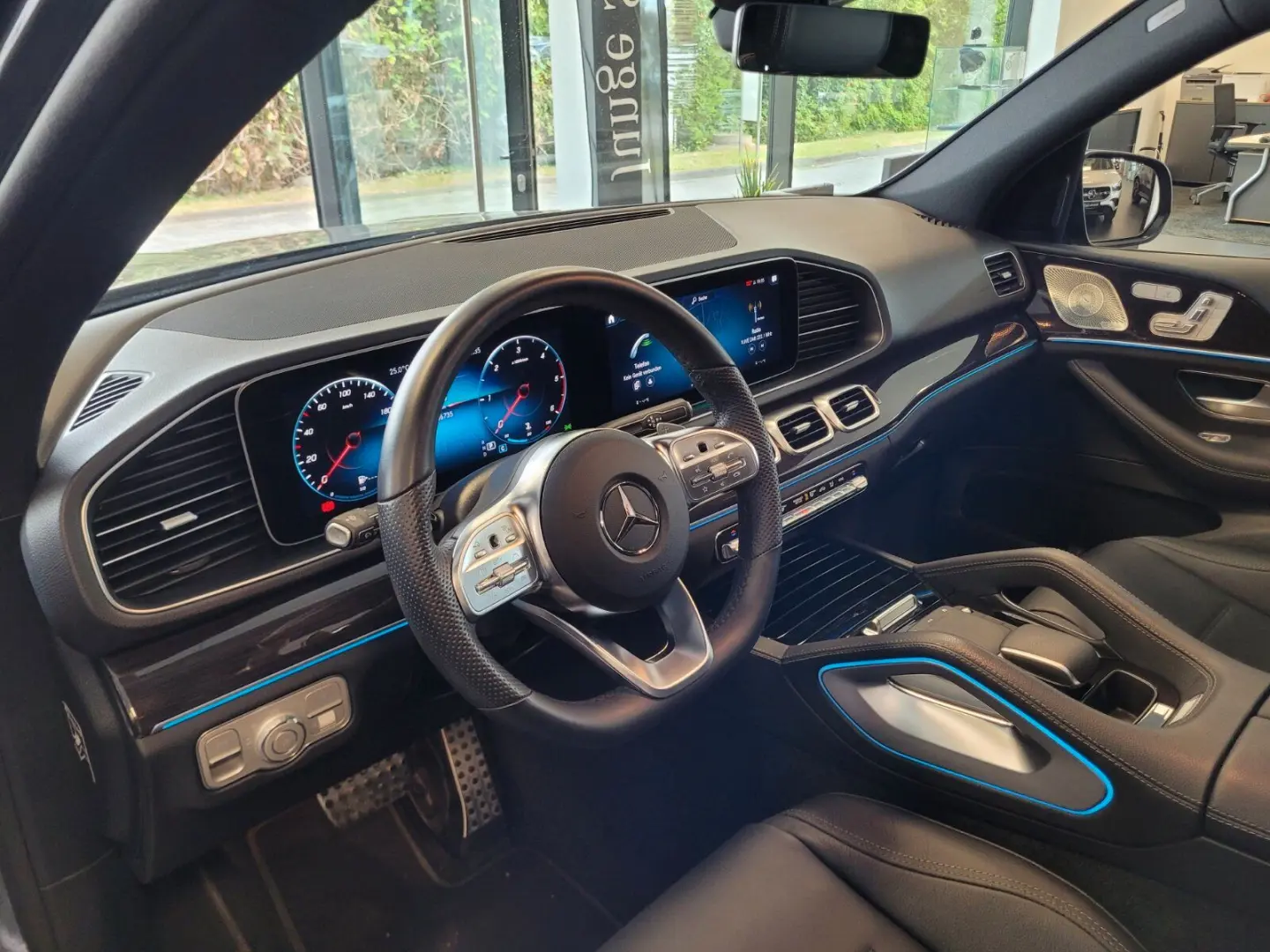 GLE 400 d 4M AMG NIGHT PANO AHK MEMORYAMG Line
