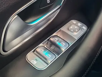 GLE 400 d 4M AMG NIGHT PANO AHK MEMORYAMG Line