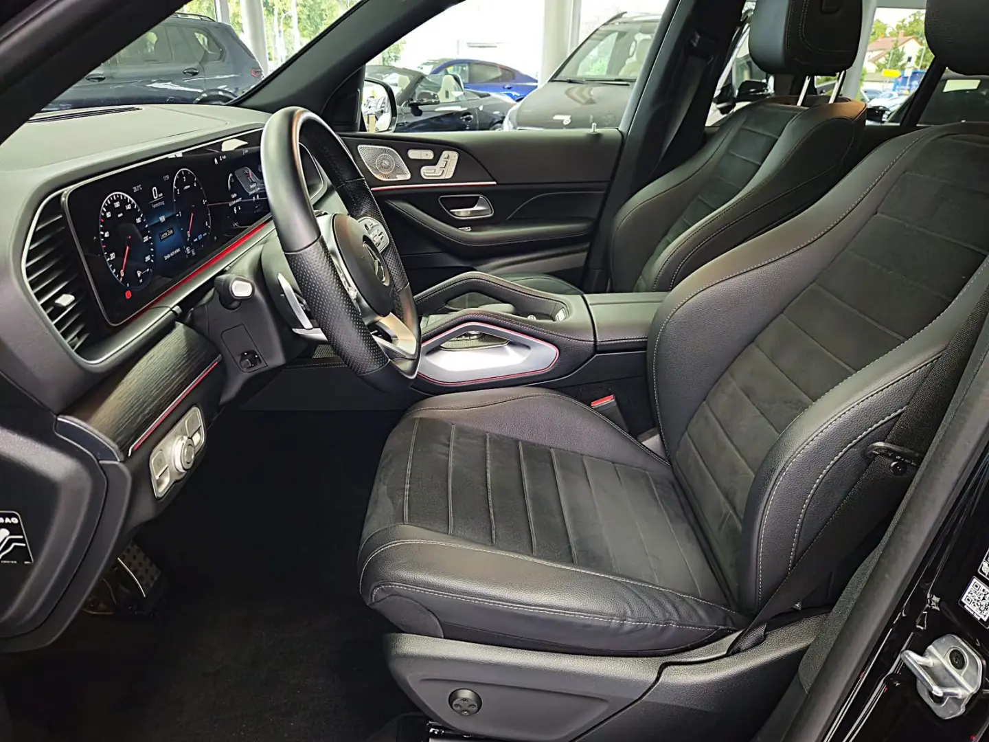 GLE 300 d 4M*AMG*AIRM*PANO*MBEAM*BURM*DISTR*KAM*
