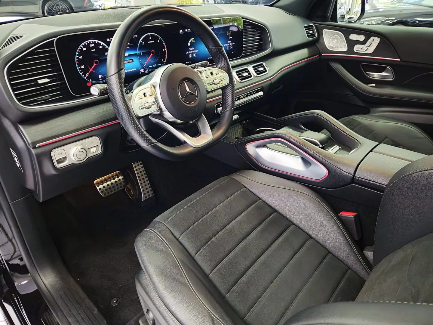 GLE 300 d 4M*AMG*AIRM*PANO*MBEAM*BURM*DISTR*KAM*