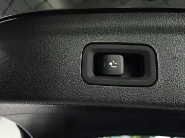 GLE 300 d 4M*AMG*AIRM*PANO*MBEAM*BURM*DISTR*KAM*