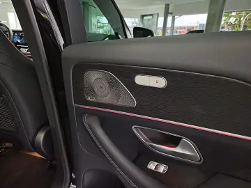 GLE 300 d 4M*AMG*AIRM*PANO*MBEAM*BURM*DISTR*KAM*
