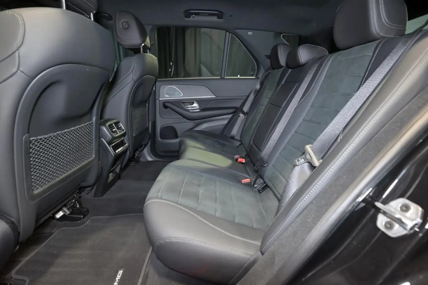 GLE 450 d 4M AMG ADVANCED PLUS/AHK/360'/DISTRO