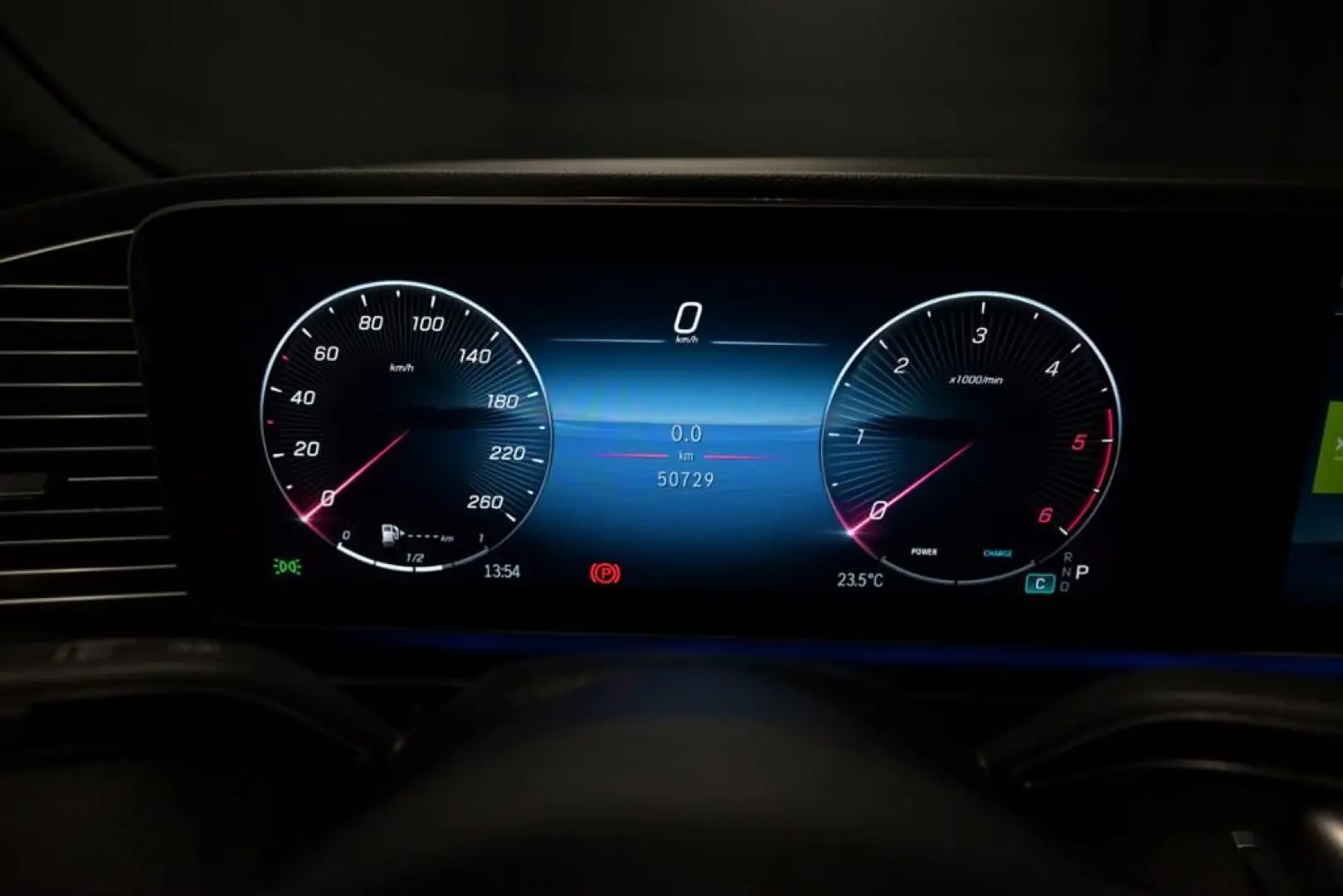 GLE 450 d 4M AMG ADVANCED PLUS/AHK/360'/DISTRO