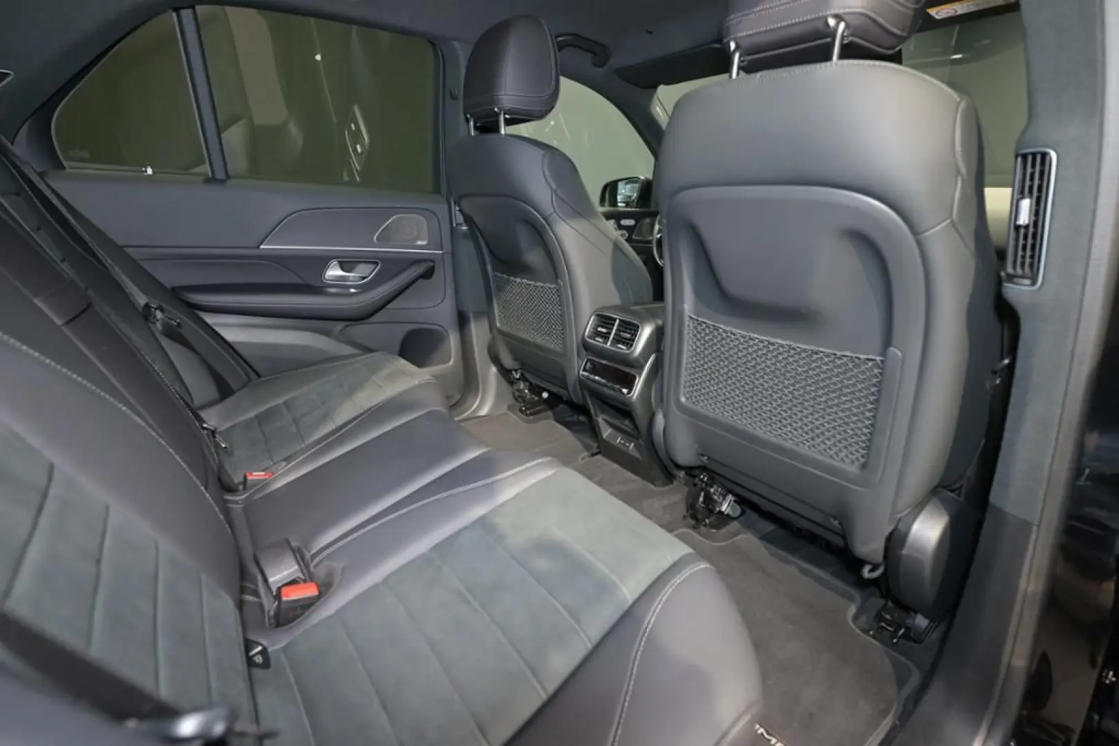 GLE 450 d 4M AMG ADVANCED PLUS/AHK/360'/DISTRO