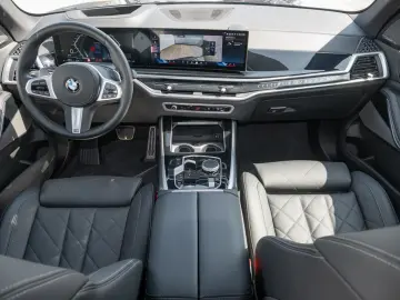X5 xDrive 40d M-Sport Pro LUFTFEDERUNG+PANO+AHK