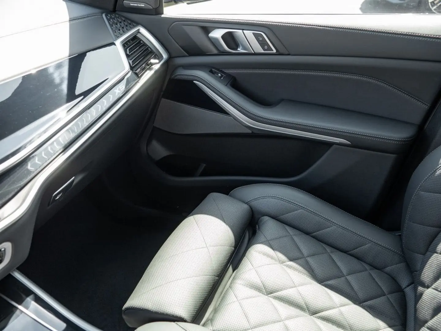 X5 xDrive 40d M-Sport Pro LUFTFEDERUNG+PANO+AHK
