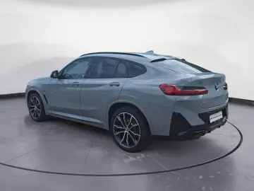 X4 xDrive20i AT M Sportpaket Innovationsp. AHK
