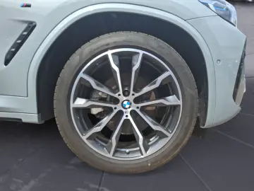 X4 xDrive20i AT M Sportpaket Innovationsp. AHK
