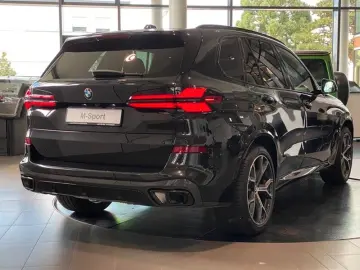 X5 40d M-Sport Pro M-Sitze Pano Sbel AHK ACC H&K