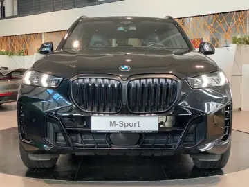 X5 40d M-Sport Pro M-Sitze Pano Sbel AHK ACC H&K