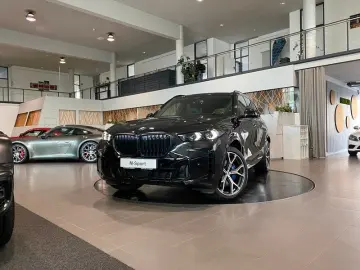 X5 40d M-Sport Pro M-Sitze Pano Sbel AHK ACC H&K