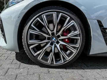 M440i xDrive Gran Coupé M-SPORT+HUD+ACC+AHK+360+