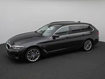 530e xD Panorama DAB CockPitPro Alarm PDC 19Zoll