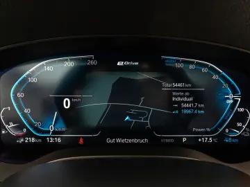 530e xD Panorama DAB CockPitPro Alarm PDC 19Zoll