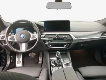 530e Touring Aut.