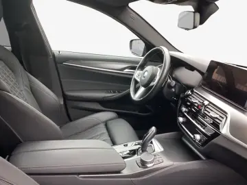 530e Touring Aut.