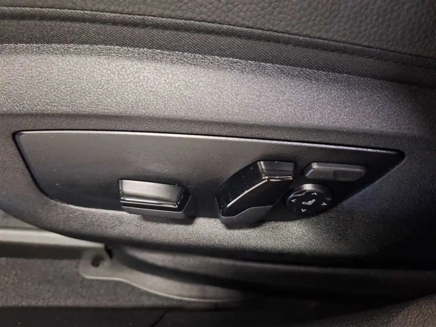 530e Touring Sport-Steptronic M Sportpaket