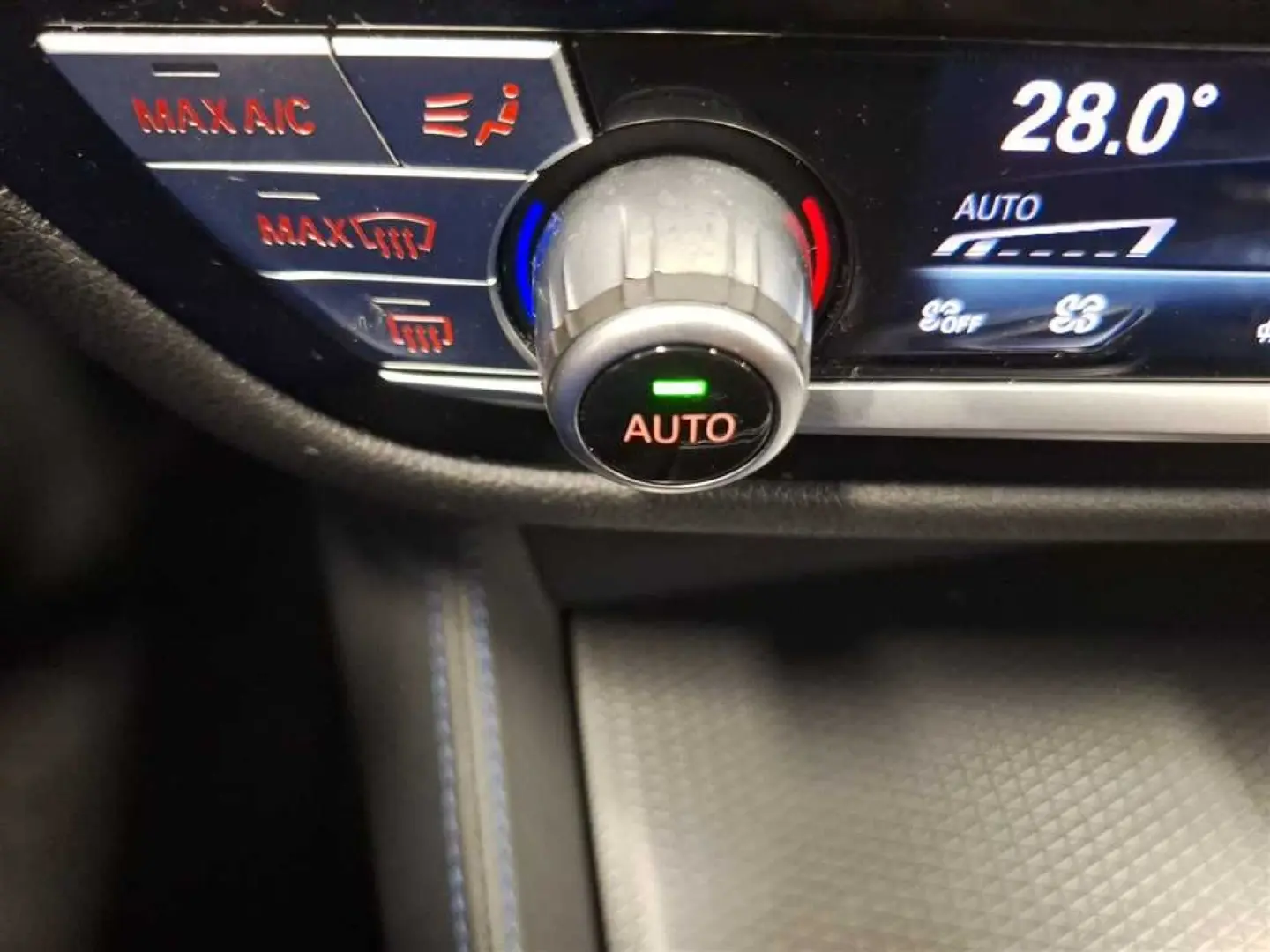530e Touring Sport-Steptronic M Sportpaket