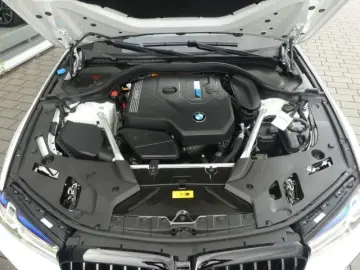 530 e Touring M Sportpak. ACC+AHK°Laser°Prof°HUP