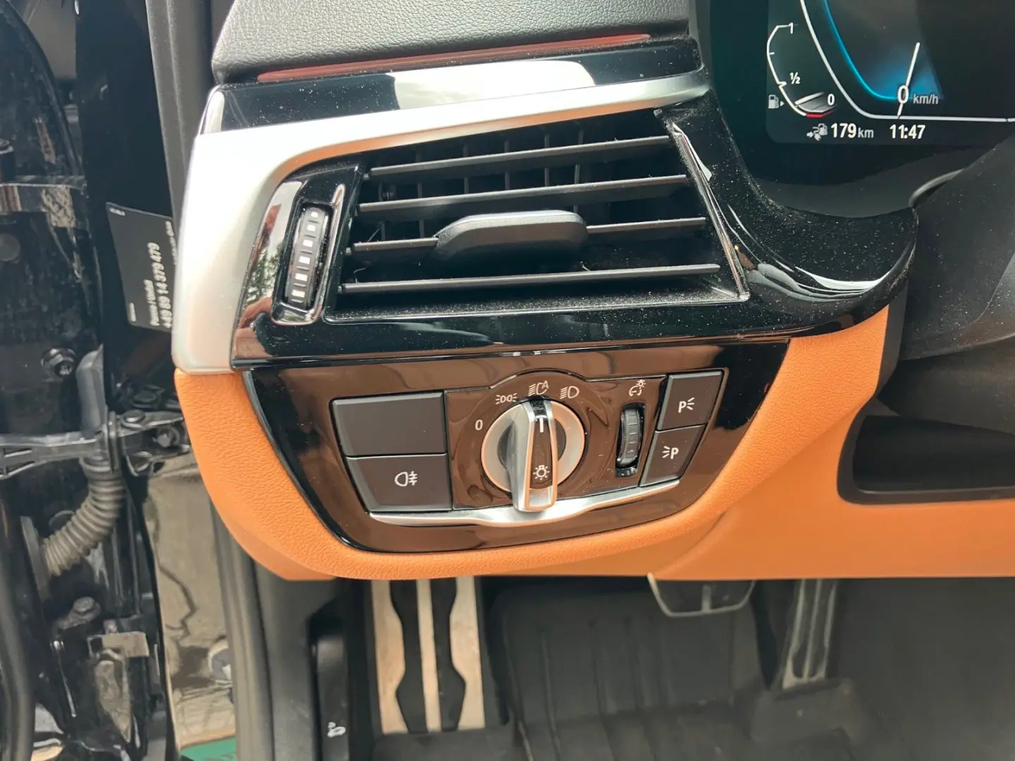 Touring 530 e xDrive M Sport HUD Pano AHK
