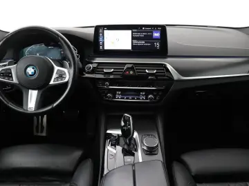 530 5-serie Touring 530e Business Edition Plus |