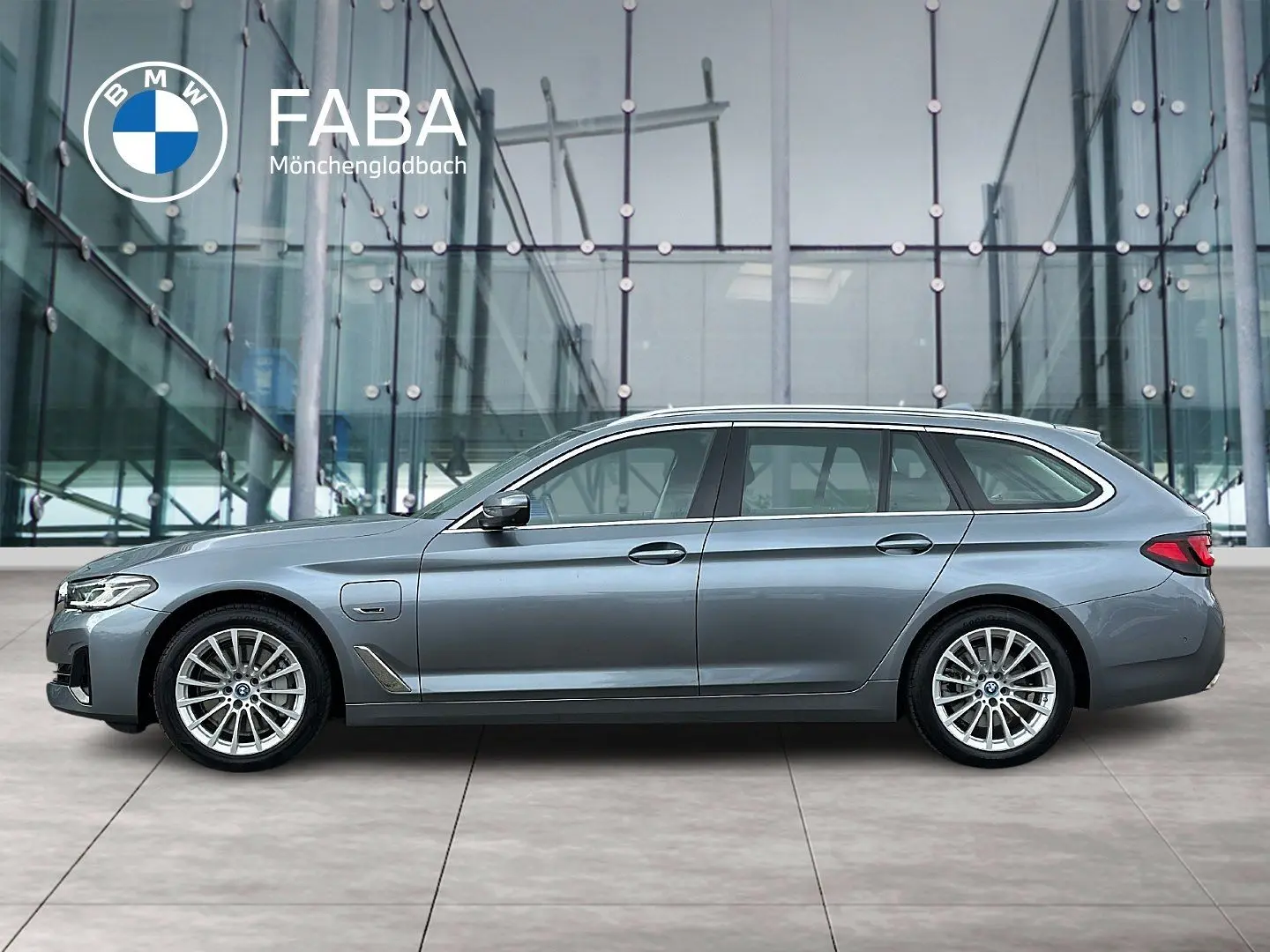 530e xDrive Touring DAB LED WLAN Pano.Dach RFK