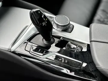 530e xDrive Touring DAB LED WLAN Pano.Dach RFK