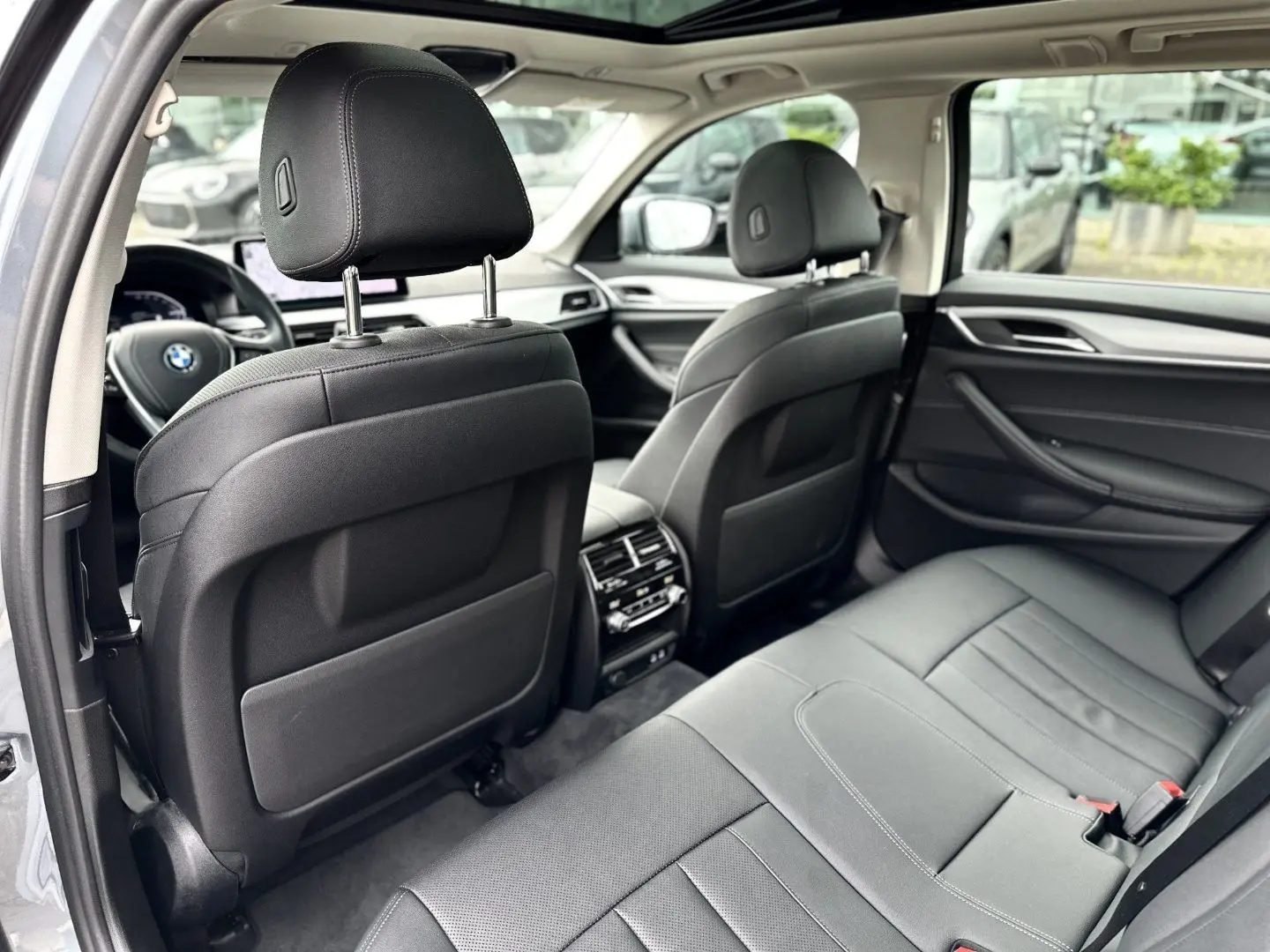 530e xDrive Touring DAB LED WLAN Pano.Dach RFK