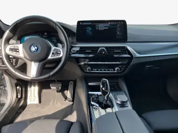 530e Touring Aut.