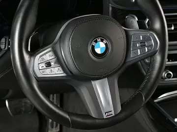 BMW 750 Li xDrive M Sport Laser ACC