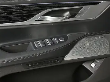 BMW 750 Li xDrive M Sport Laser ACC