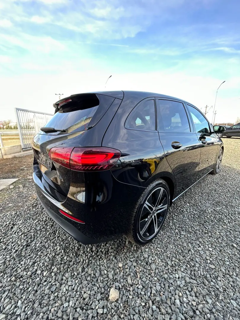 Mercedes Benz B180D Automat 2023