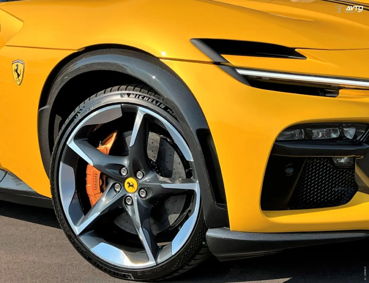 PUROSANGUE 6.5-V12-725HP-FULL-CARBON-COOL-SEAT
