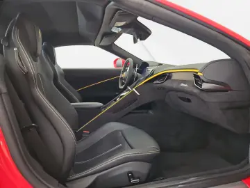 Ferrari Roma Spider ADAS MAGNERIDE JBL