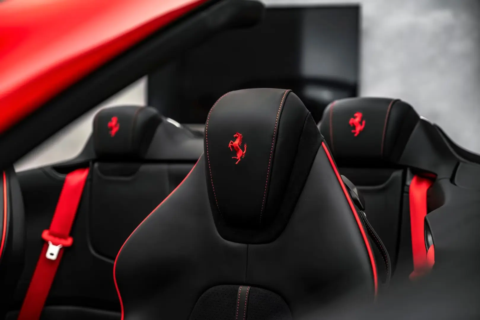 Ferrari Roma Spider*Surround*Ventilated seats