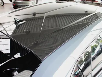 URUS PERFORMANTE EXKLUSIV FULL CARBON/B&O 3D/23