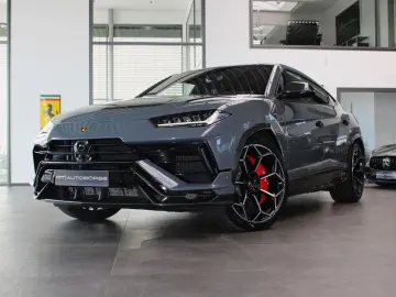 URUS PERFORMANTE EXKLUSIV FULL CARBON/B&O 3D/23