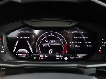 URUS PERFORMANTE EXKLUSIV FULL CARBON/B&O 3D/23